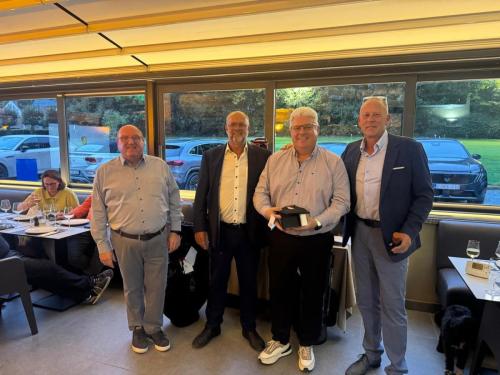 PHOTO-2025-10-11-19-17-0011